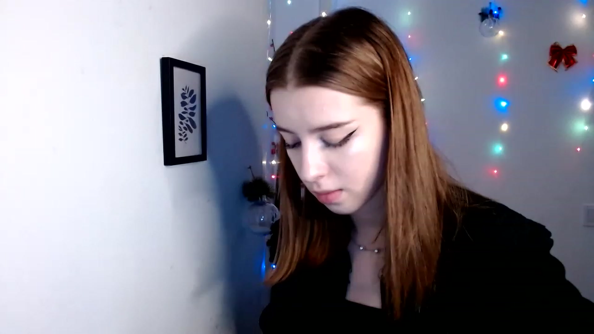 Gallery image thumbnail from Dreamy_devil's myfreecams stream on, 01/08/2023, 17:52 image 11 of 20