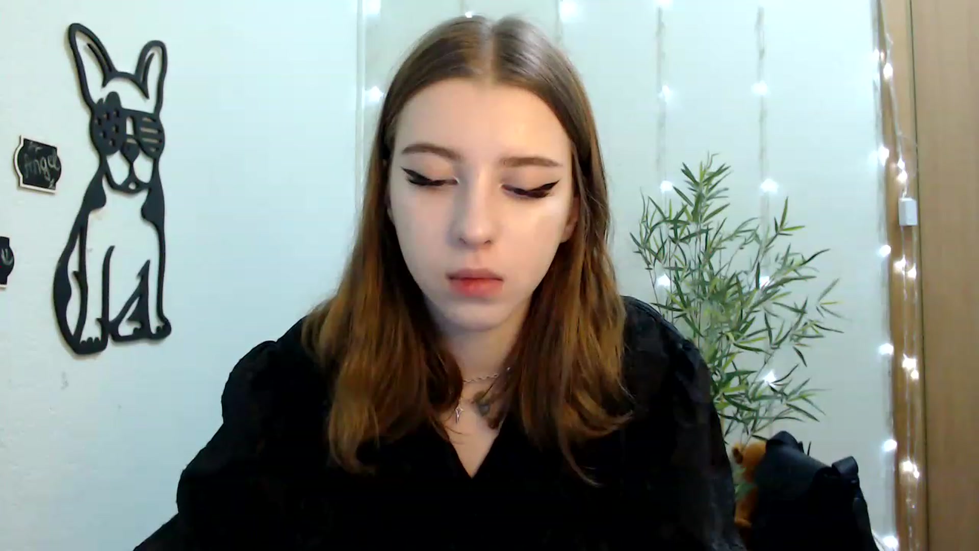 Gallery image thumbnail from Dreamy_devil's myfreecams stream on, 01/16/2023, 11:05 image 10 of 20