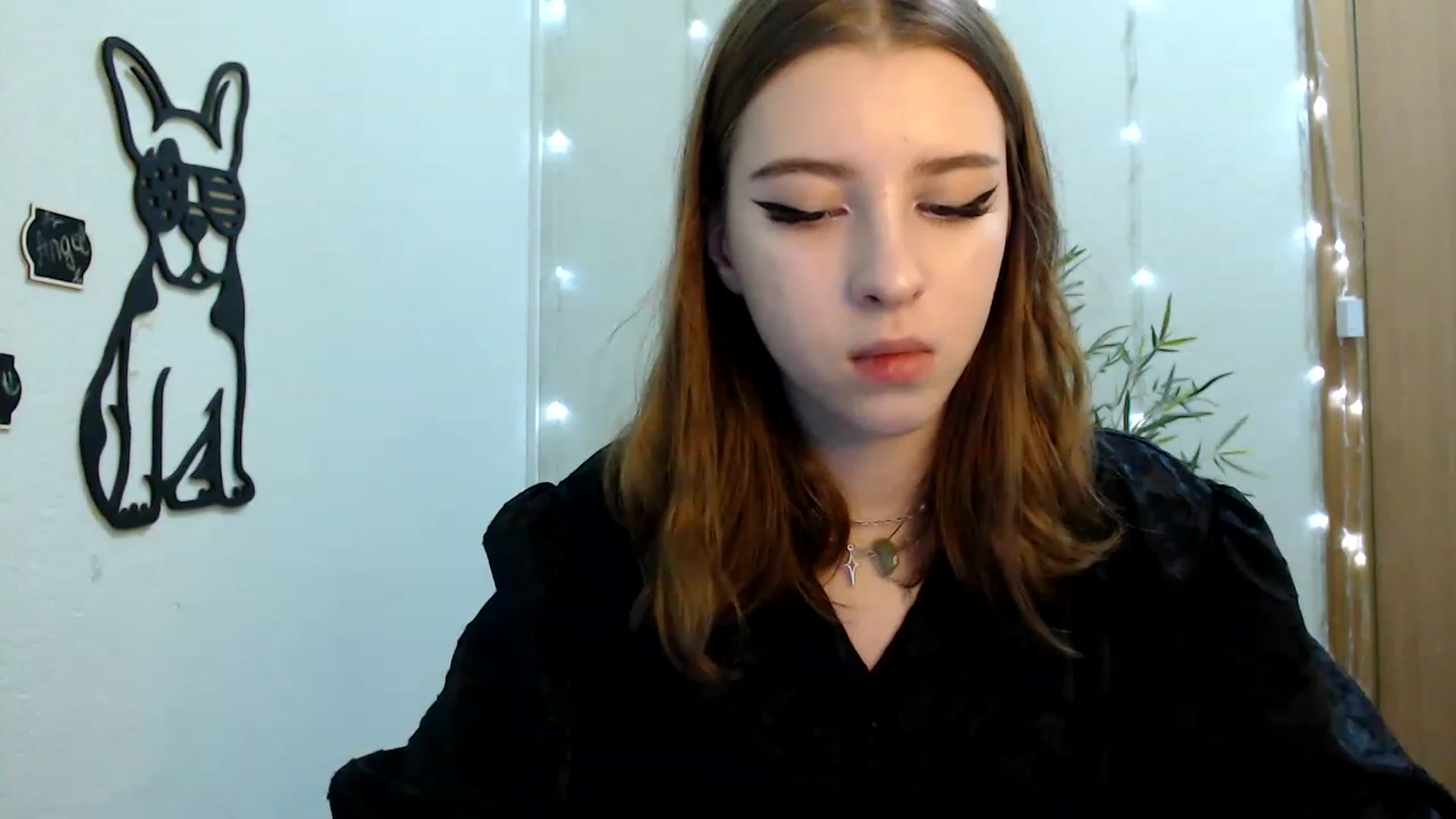 Gallery image thumbnail from Dreamy_devil's myfreecams stream on, 01/16/2023, 11:05 image 17 of 20