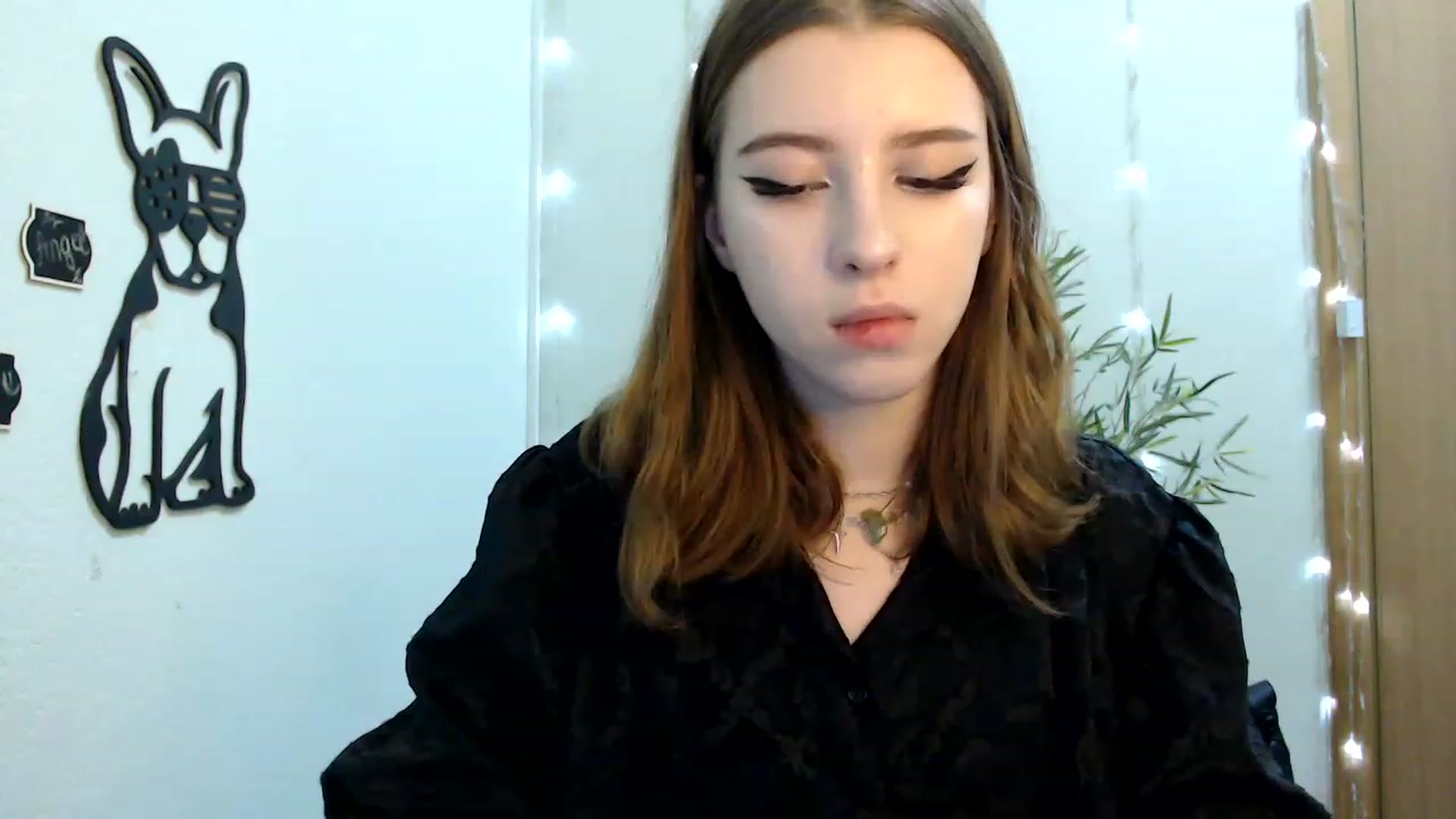 Gallery image thumbnail from Dreamy_devil's myfreecams stream on, 01/16/2023, 11:05 image 9 of 20
