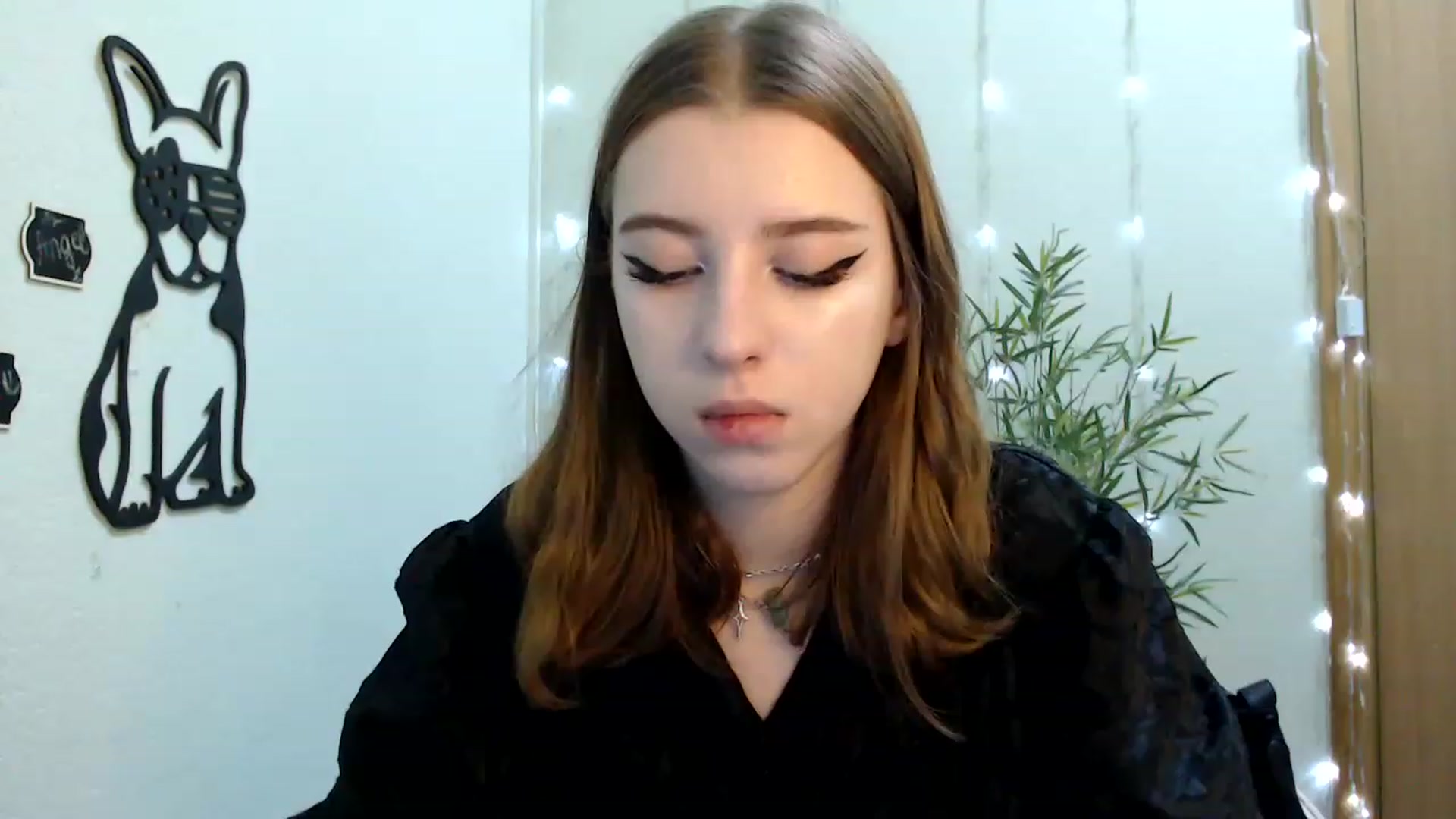 Gallery image thumbnail from Dreamy_devil's myfreecams stream on, 01/16/2023, 11:05 image 13 of 20