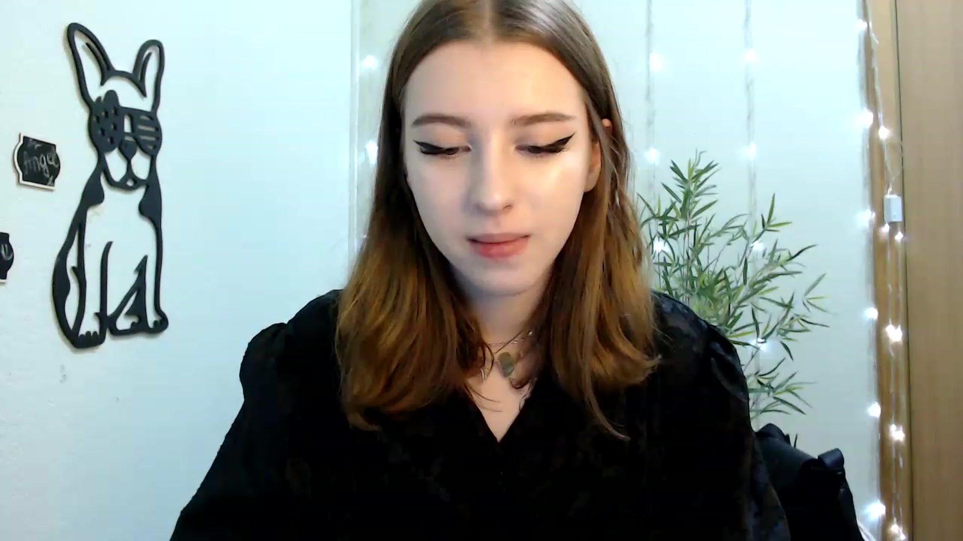 Gallery image thumbnail from Dreamy_devil's myfreecams stream on, 01/16/2023, 11:05 image 3 of 20