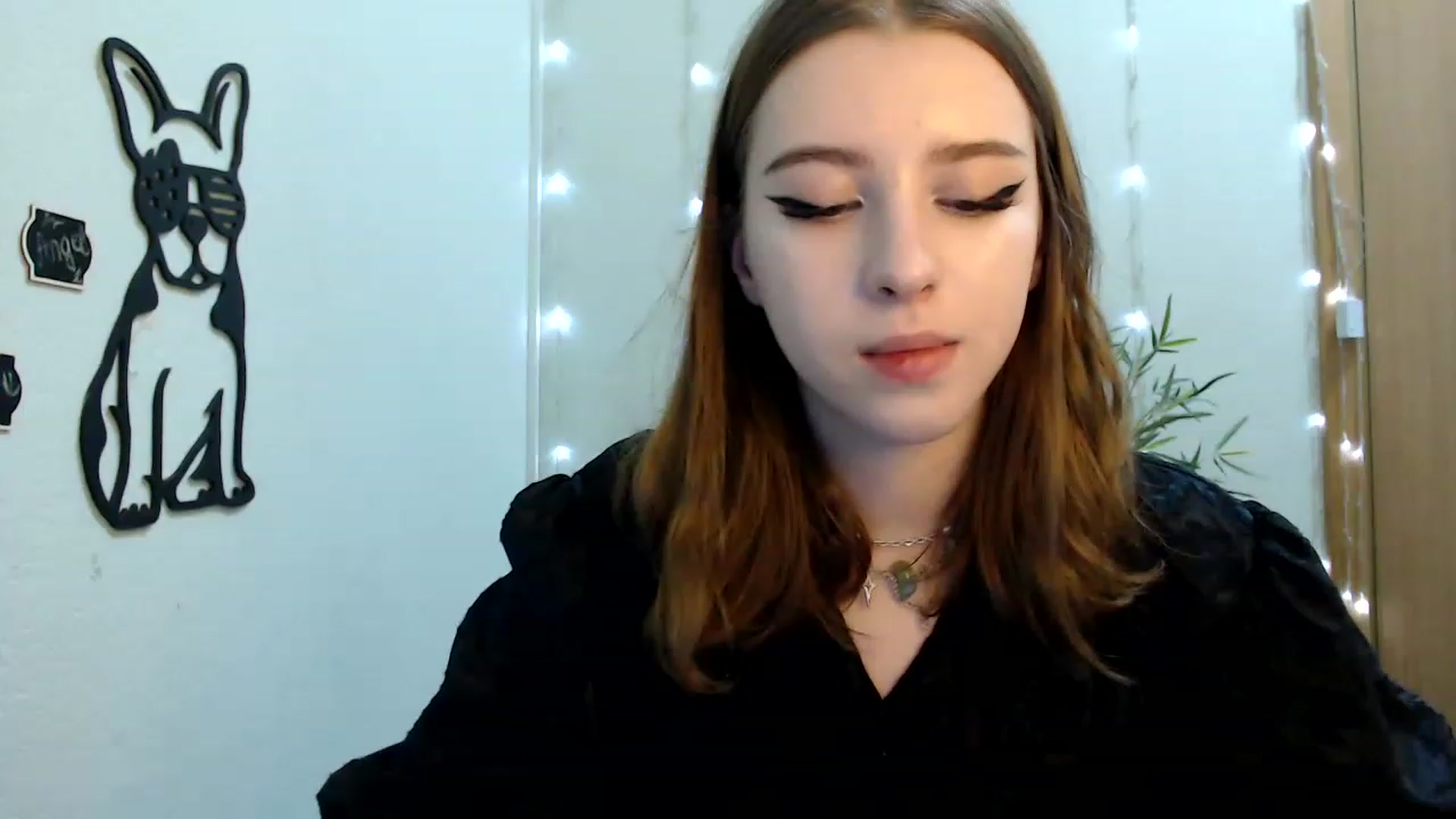 Gallery image thumbnail from Dreamy_devil's myfreecams stream on, 01/16/2023, 11:05 image 15 of 20