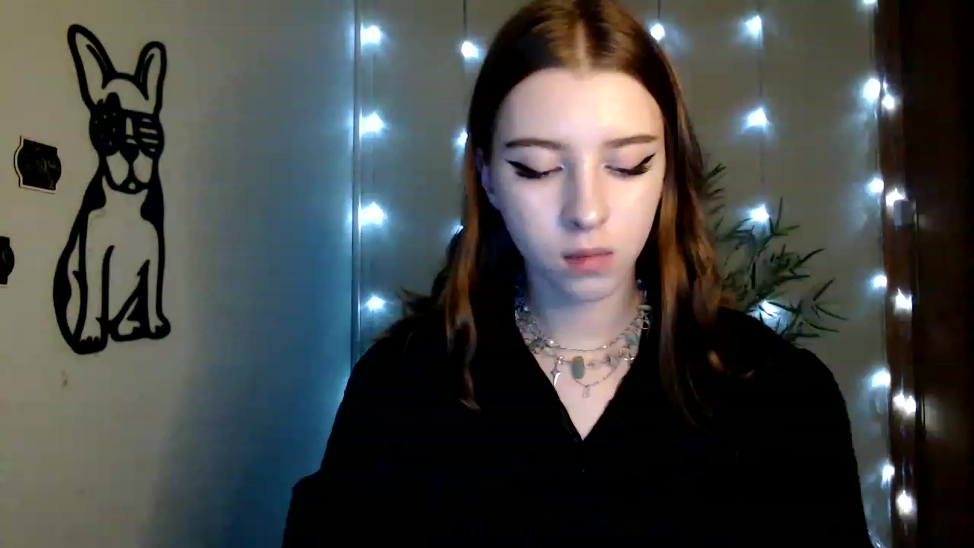 Gallery image thumbnail from Dreamy_devil's myfreecams stream on, 01/16/2023, 13:00 image 19 of 20