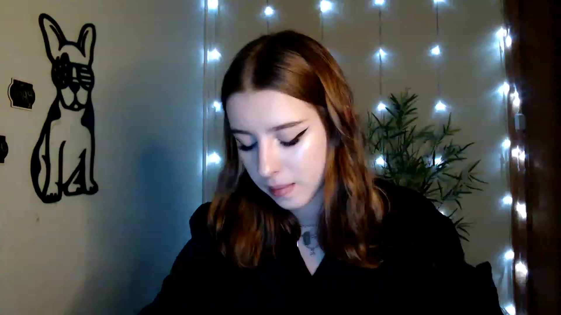 Gallery image thumbnail from Dreamy_devil's myfreecams stream on, 01/16/2023, 13:00 image 17 of 20