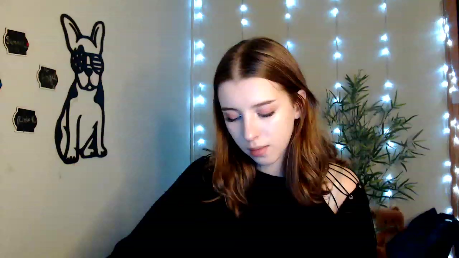Gallery image thumbnail from Dreamy_devil's myfreecams stream on, 01/17/2023, 11:49 image 4 of 20