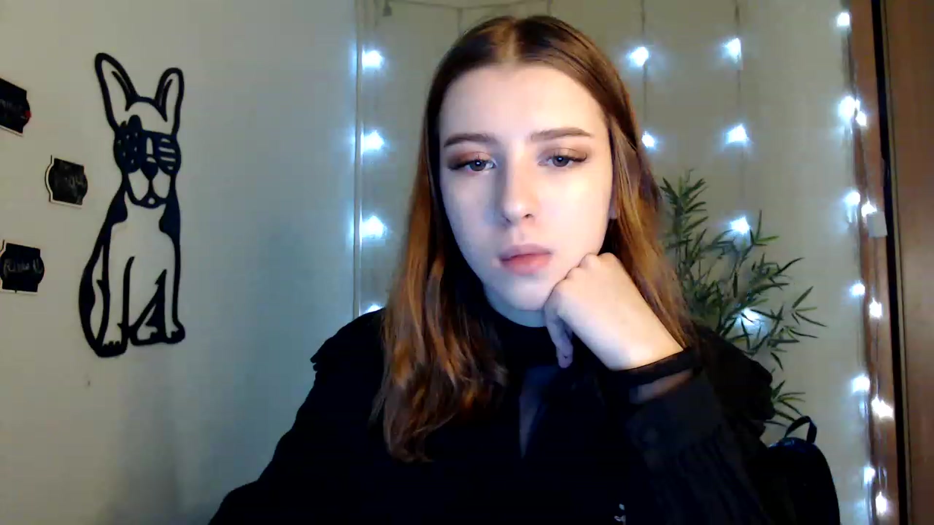 Gallery image thumbnail from Dreamy_devil's myfreecams stream on, 01/18/2023, 08:35 image 4 of 20