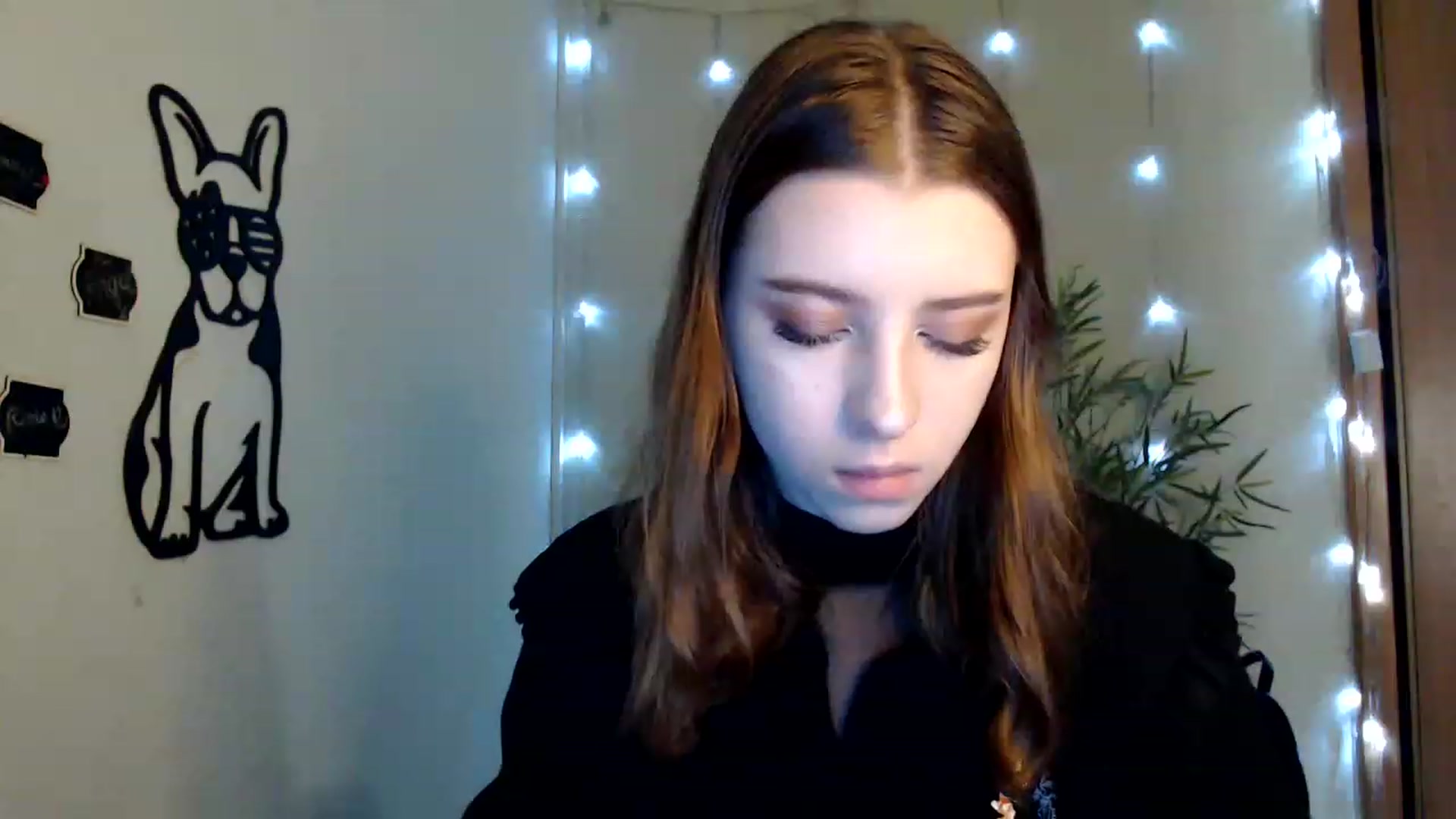 Gallery image thumbnail from Dreamy_devil's myfreecams stream on, 01/18/2023, 08:35 image 14 of 20