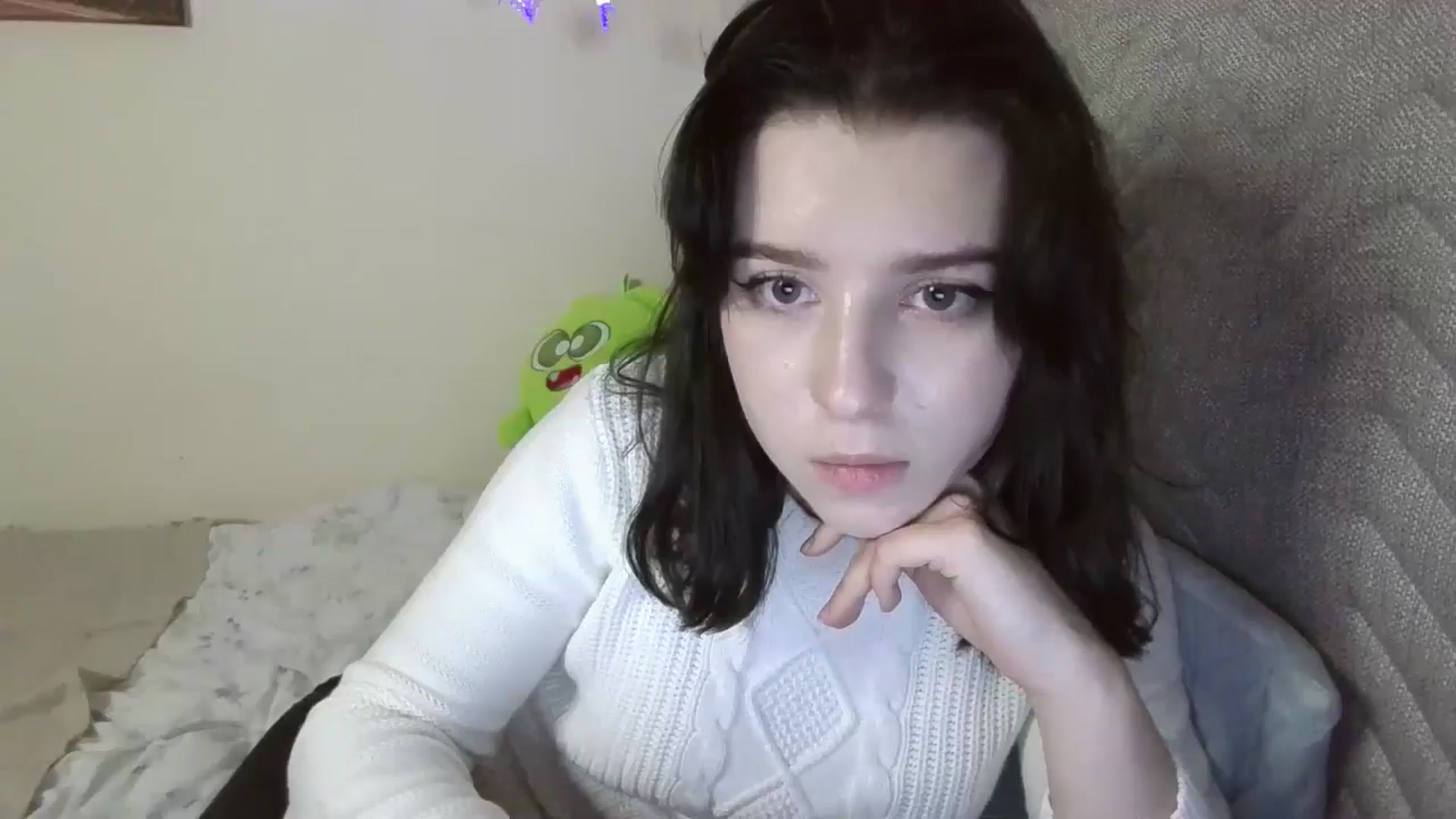 Gallery image thumbnail from Dreamy_devil's myfreecams stream on, 10/01/2025, 23:04 image 16 of 20