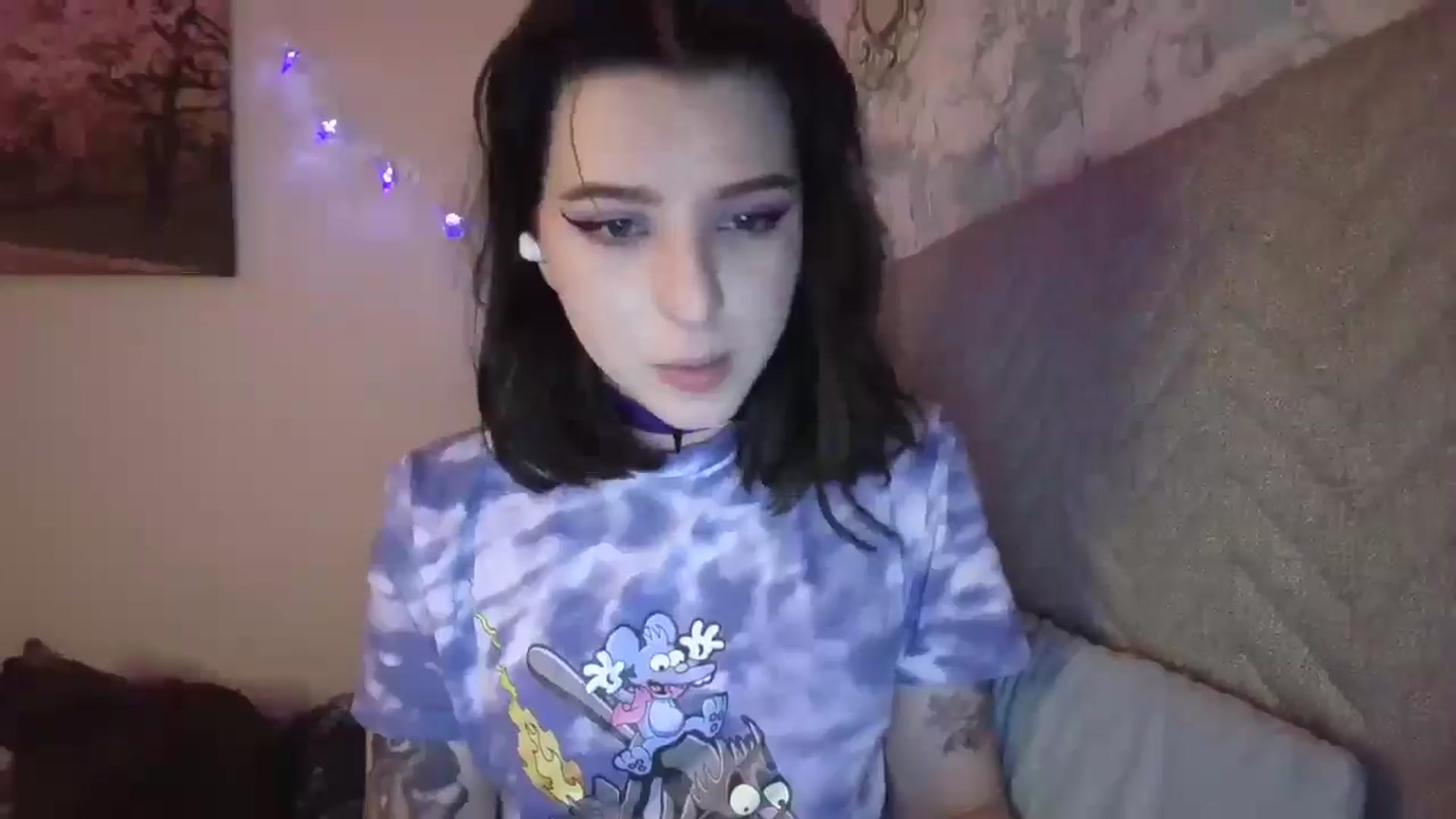 Gallery image thumbnail from Dreamy_devil's myfreecams stream on, 10/04/2025, 20:48 image 10 of 20