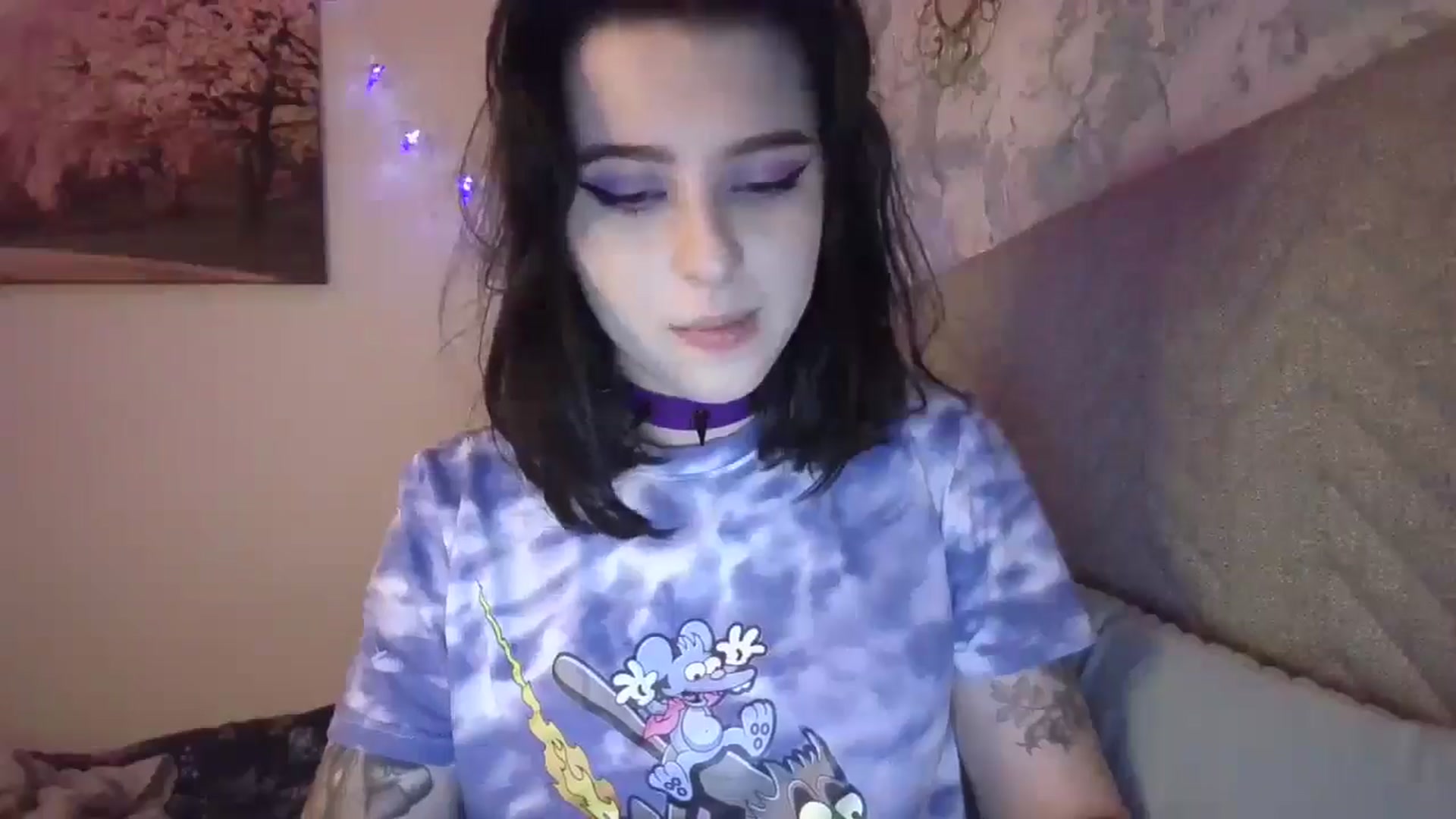 Gallery image thumbnail from Dreamy_devil's myfreecams stream on, 10/04/2025, 20:48 image 15 of 20