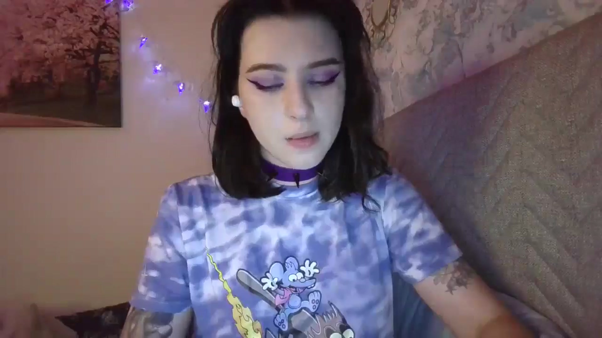 Gallery image thumbnail from Dreamy_devil's myfreecams stream on, 10/04/2025, 20:48 image 7 of 20