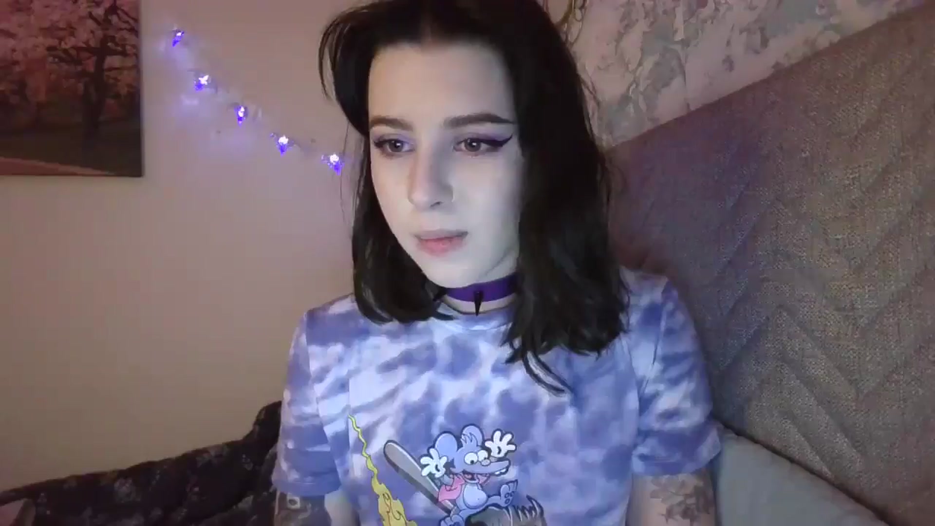 Gallery image thumbnail from Dreamy_devil's myfreecams stream on, 10/04/2025, 20:48 image 11 of 20