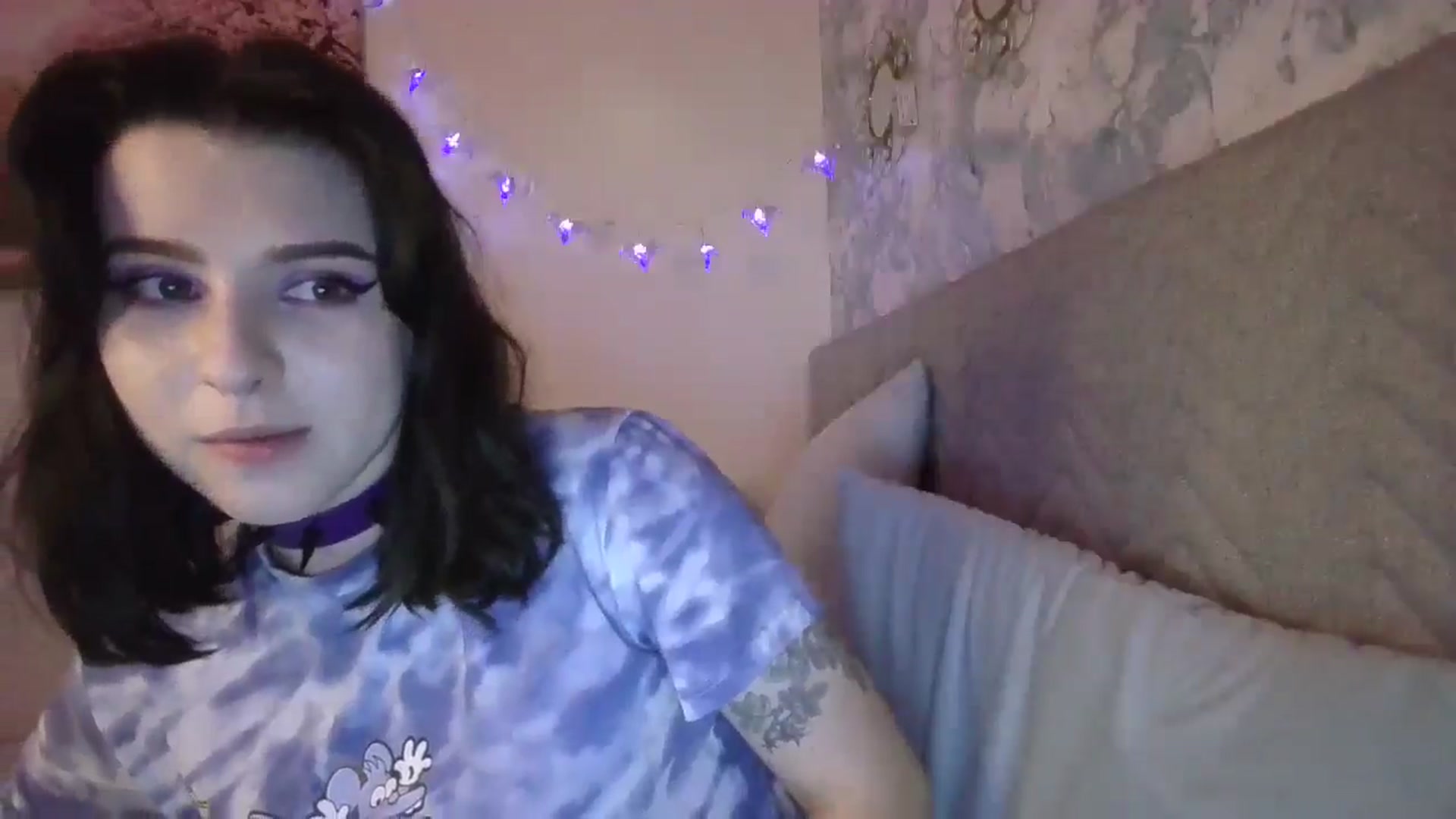 Gallery image thumbnail from Dreamy_devil's myfreecams stream on, 10/04/2025, 20:48 image 20 of 20