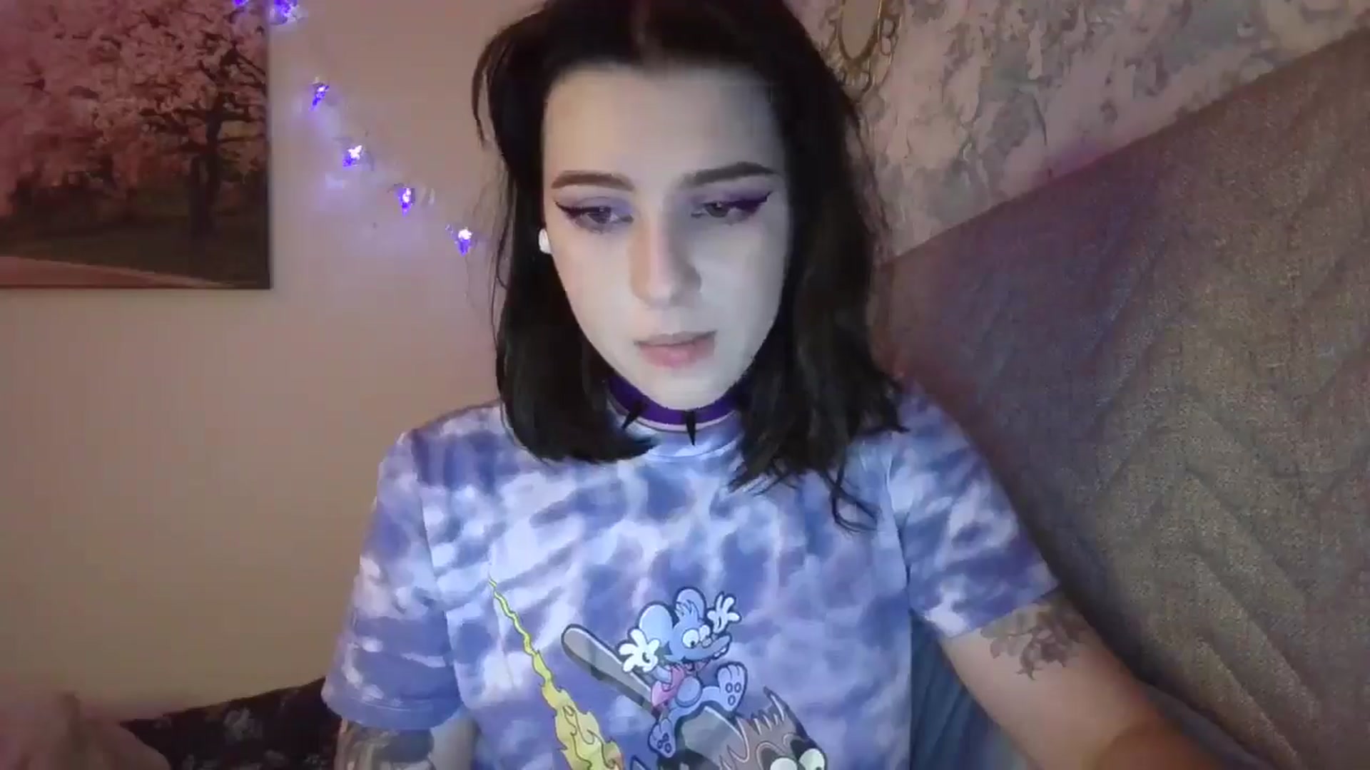 Gallery image thumbnail from Dreamy_devil's myfreecams stream on, 10/04/2025, 20:48 image 6 of 20