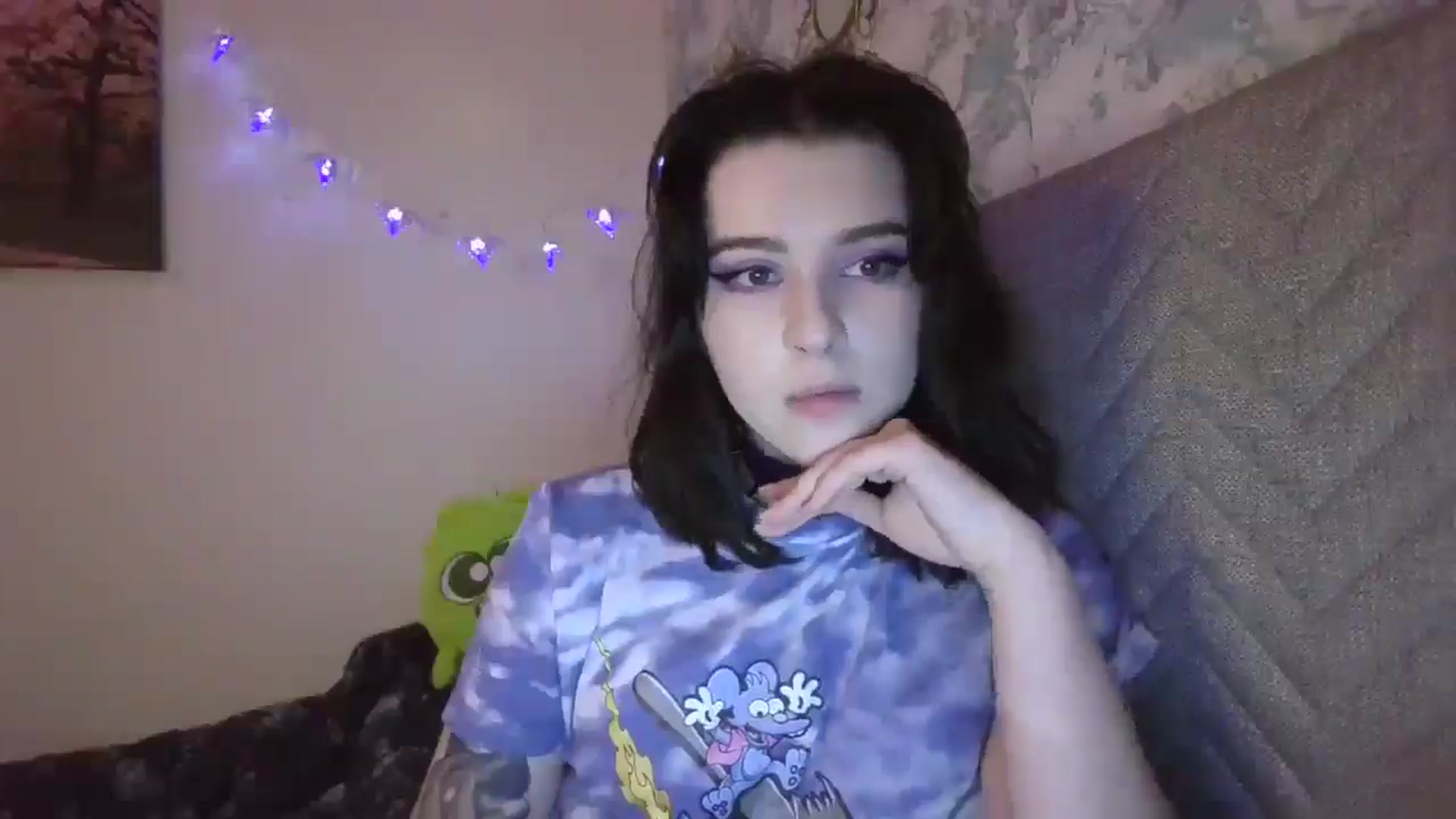Gallery image thumbnail from Dreamy_devil's myfreecams stream on, 10/04/2025, 20:48 image 14 of 20
