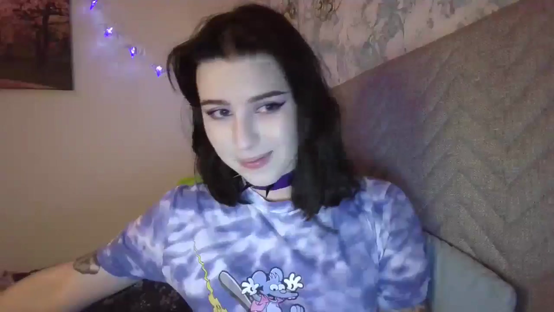 Gallery image thumbnail from Dreamy_devil's myfreecams stream on, 10/04/2025, 20:48 image 9 of 20