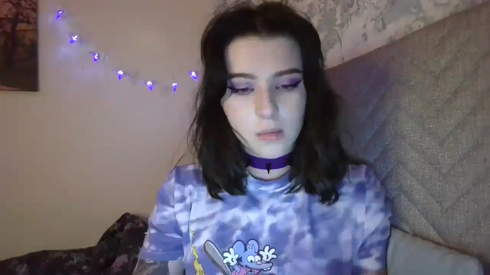 Gallery image thumbnail from Dreamy_devil's myfreecams stream on, 10/04/2025, 21:22 image 16 of 20