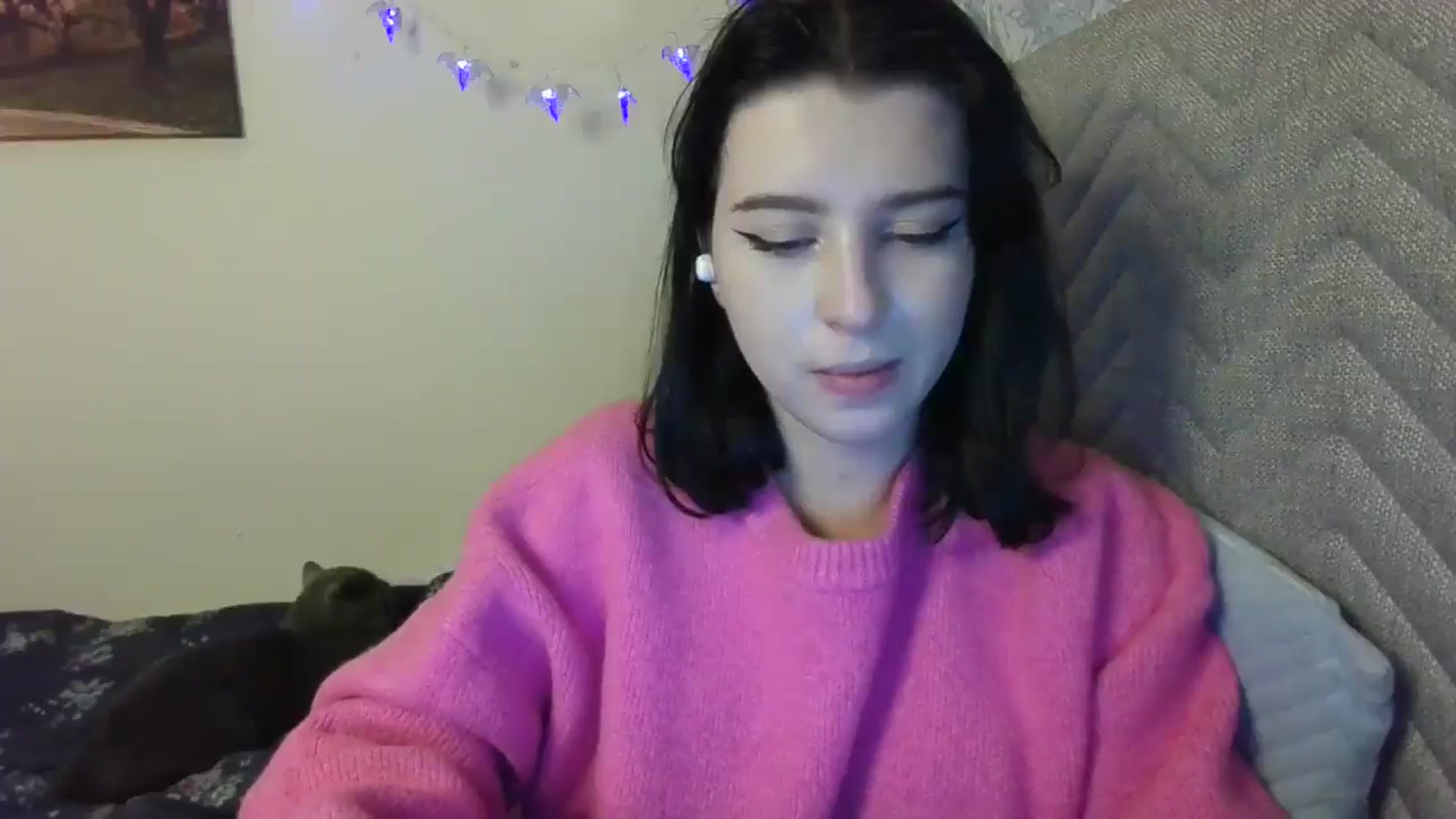 Gallery image thumbnail from Dreamy_devil's myfreecams stream on, 10/05/2025, 20:00 image 17 of 20