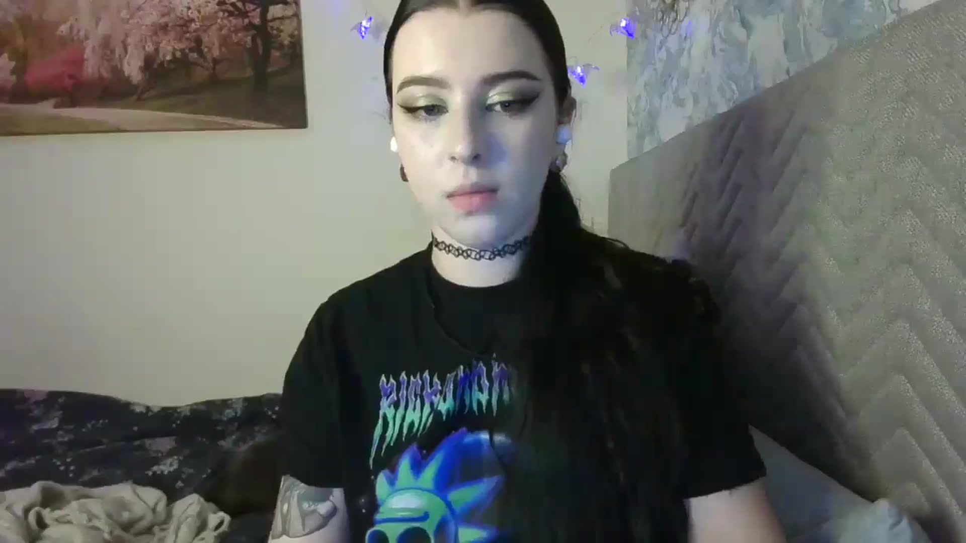 Gallery image thumbnail from Dreamy_devil's myfreecams stream on, 10/07/2025, 20:20 image 6 of 20