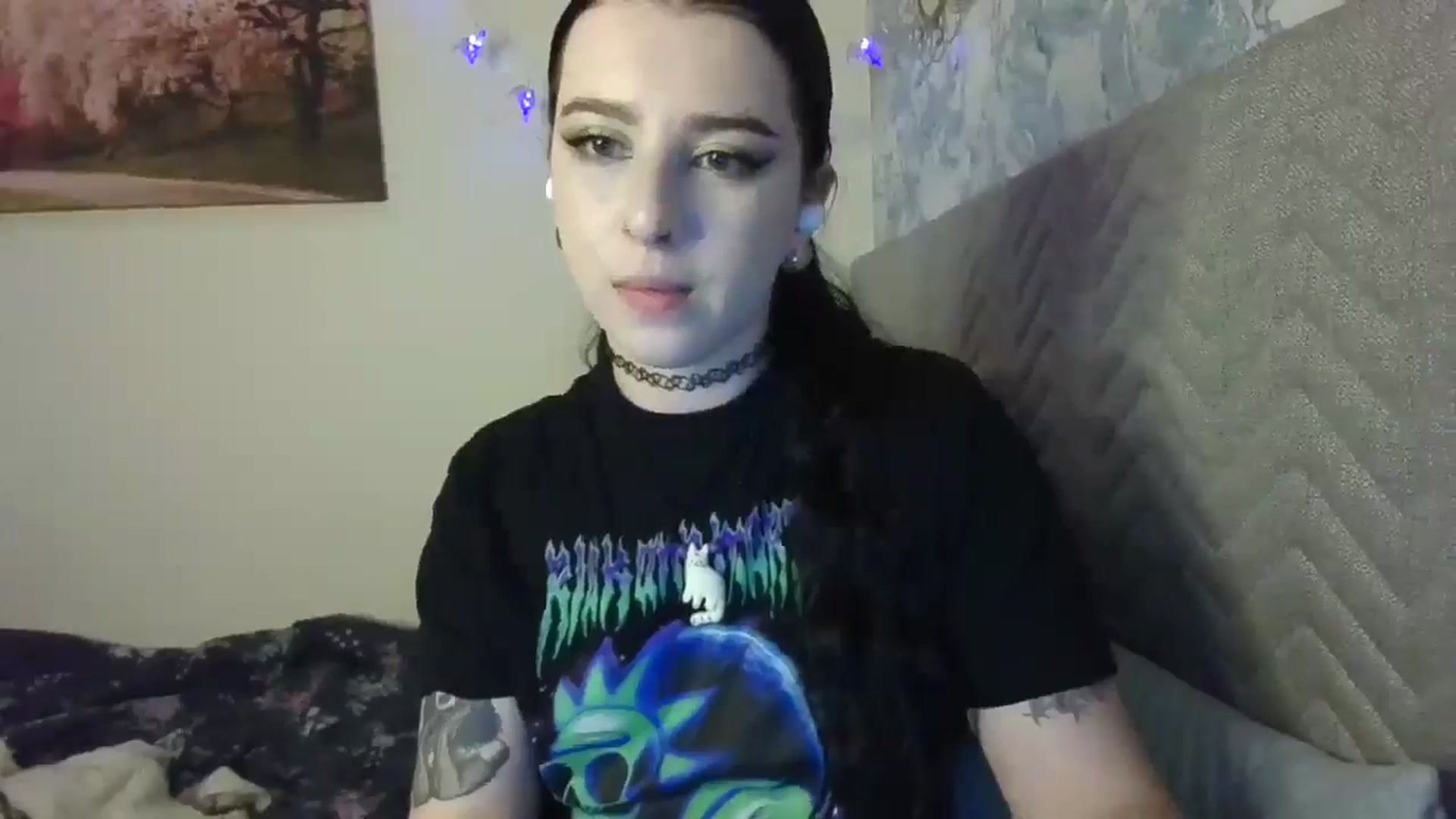Gallery image thumbnail from Dreamy_devil's myfreecams stream on, 10/07/2025, 20:20 image 18 of 20