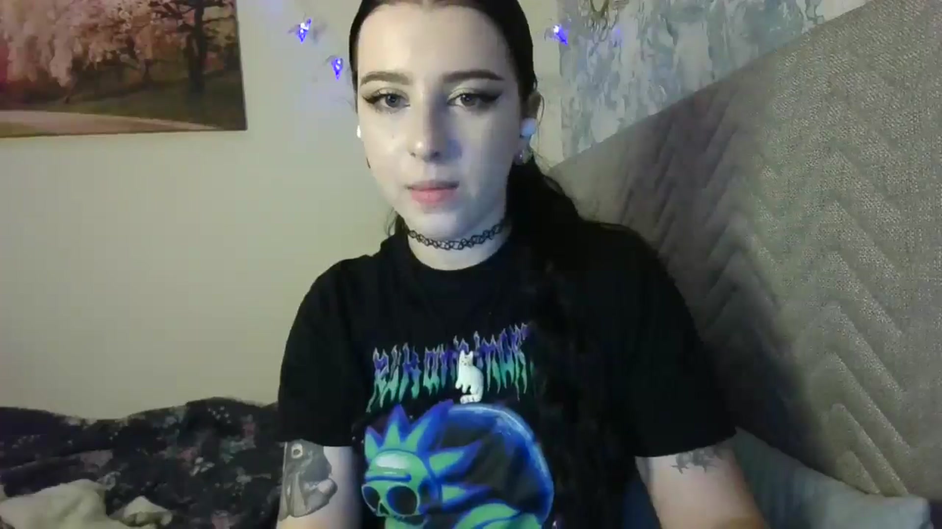 Gallery image thumbnail from Dreamy_devil's myfreecams stream on, 10/07/2025, 20:20 image 17 of 20