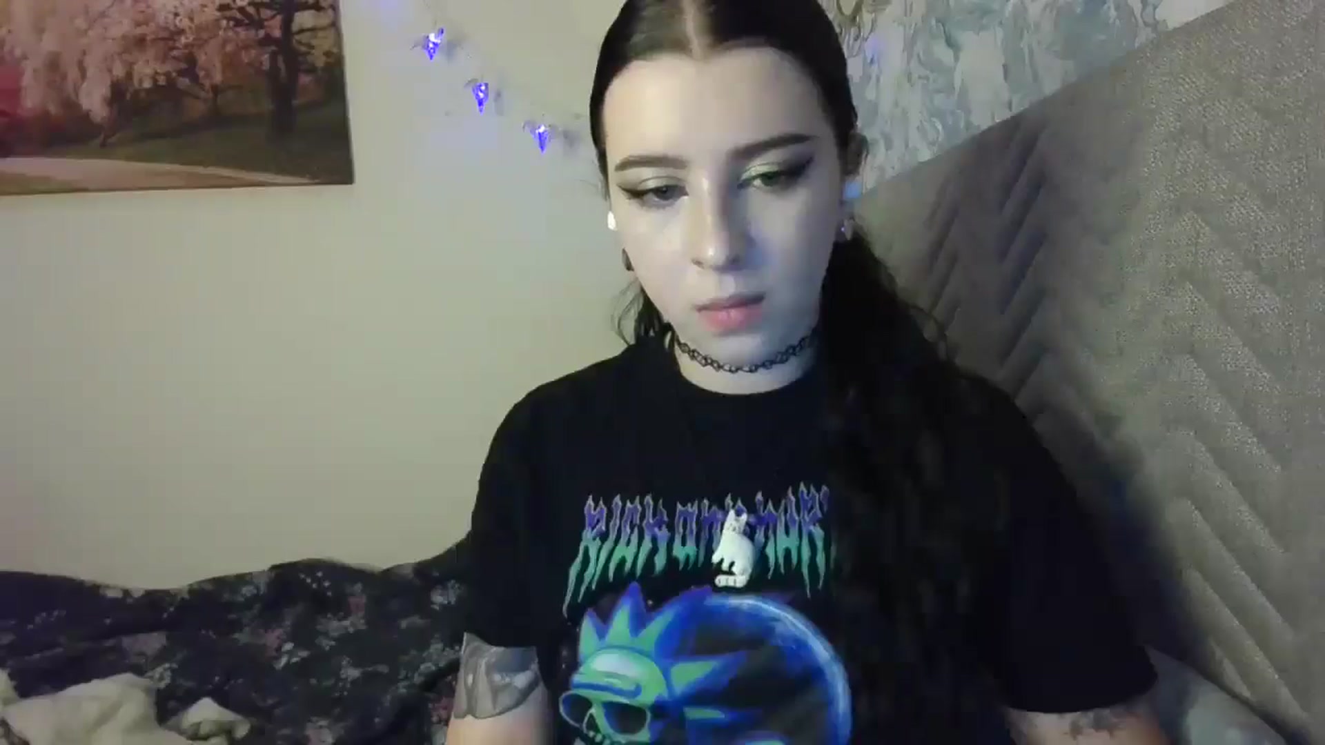 Gallery image thumbnail from Dreamy_devil's myfreecams stream on, 10/07/2025, 20:20 image 19 of 20