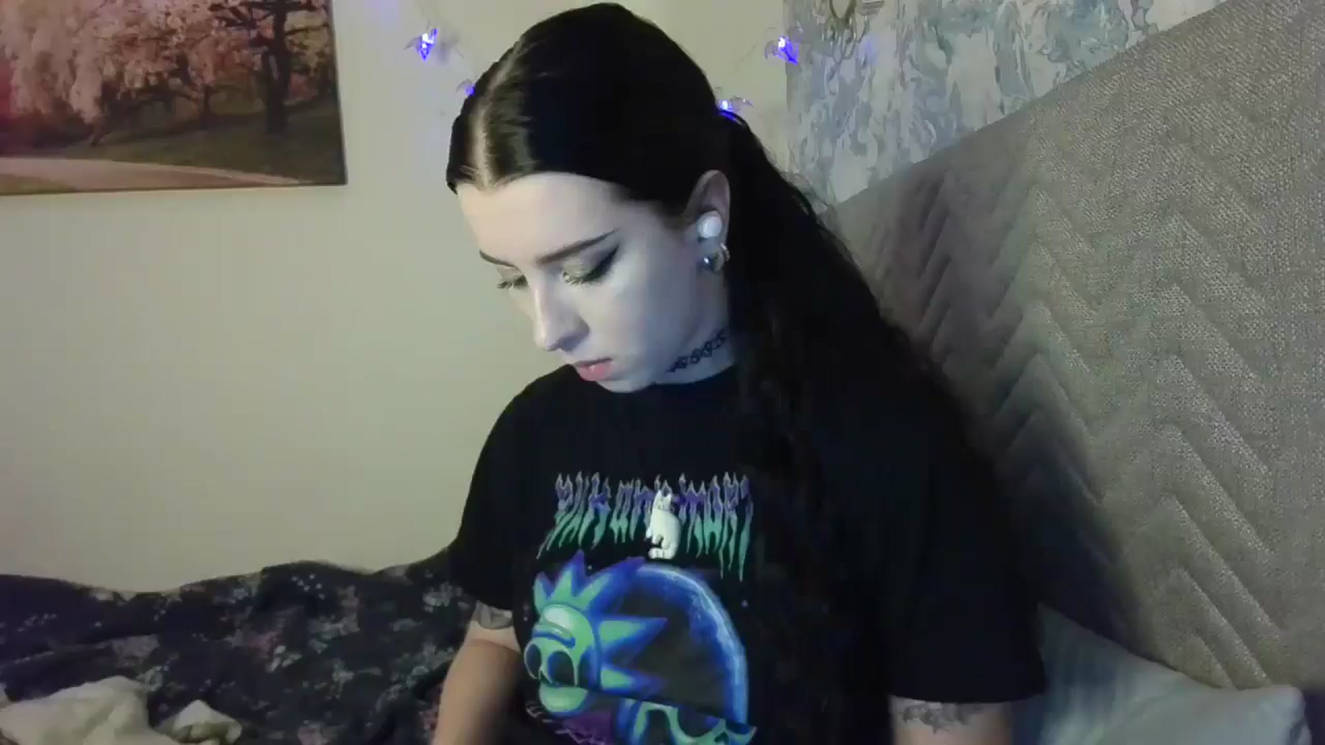 Gallery image thumbnail from Dreamy_devil's myfreecams stream on, 10/07/2025, 20:20 image 15 of 20