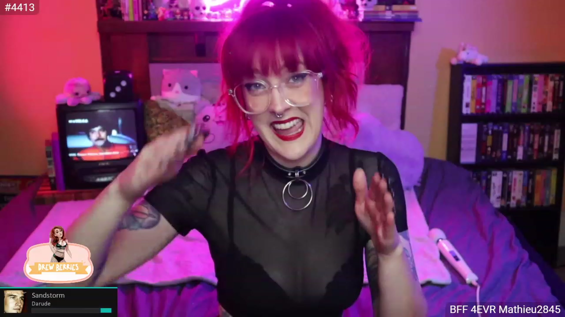Gallery image thumbnail from DrewBerries's myfreecams stream on, 11/17/2022, 04:12 image 18 of 20