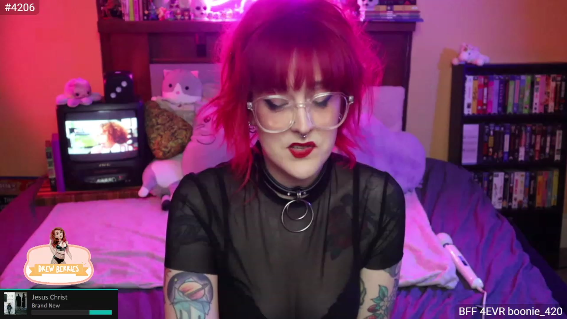 Gallery image thumbnail from DrewBerries's myfreecams stream on, 11/17/2022, 04:12 image 20 of 20