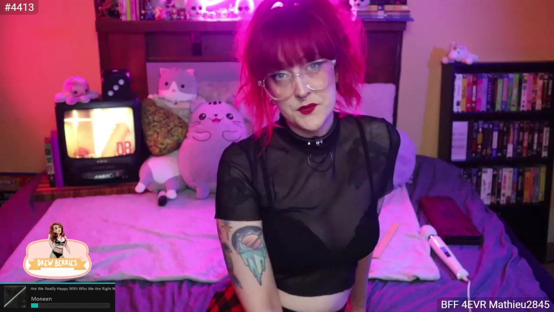 Gallery image thumbnail from DrewBerries's myfreecams stream on, 11/17/2022, 04:12 image 15 of 20