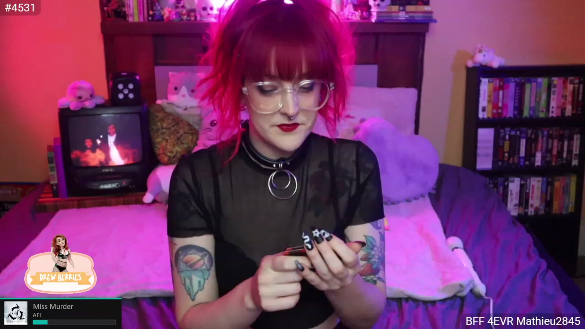 Gallery image thumbnail from DrewBerries's myfreecams stream on, 11/17/2022, 04:12 image 9 of 20