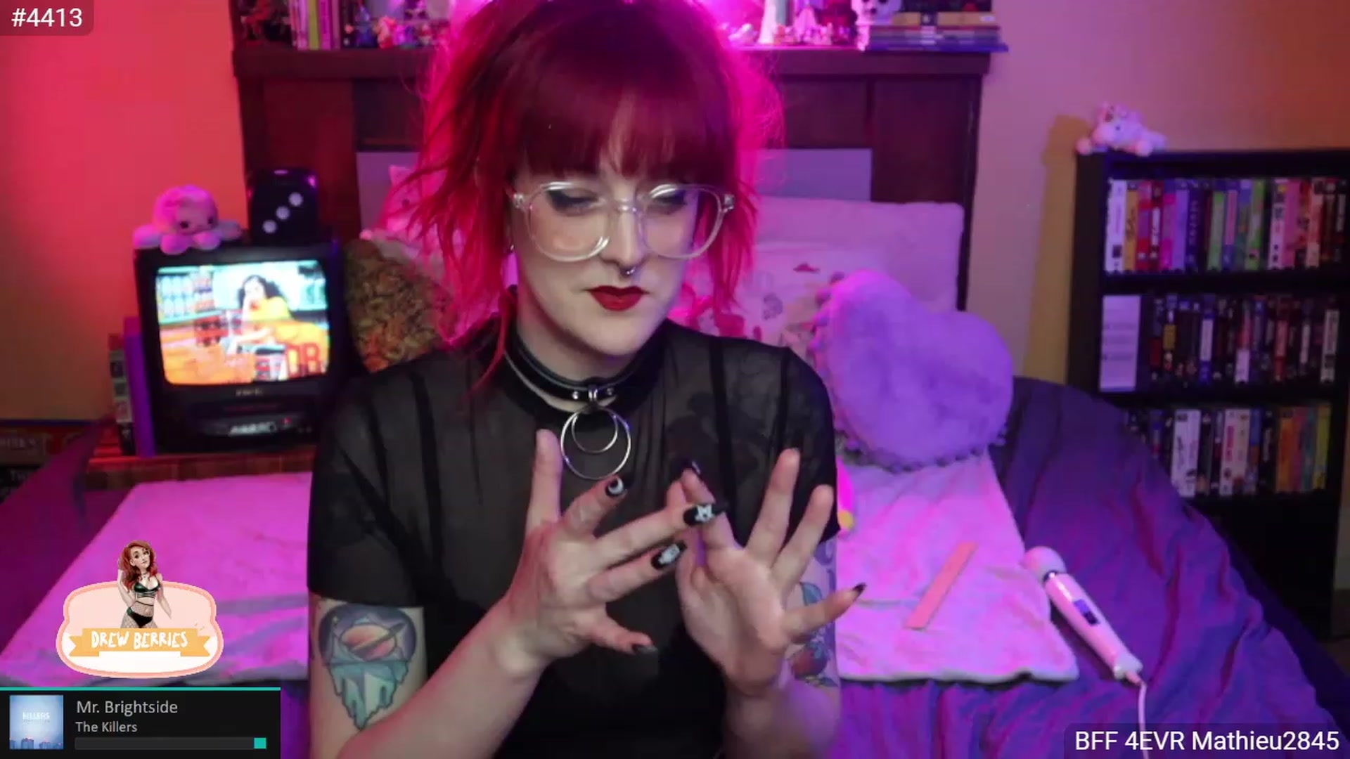 Gallery image thumbnail from DrewBerries's myfreecams stream on, 11/17/2022, 04:12 image 17 of 20