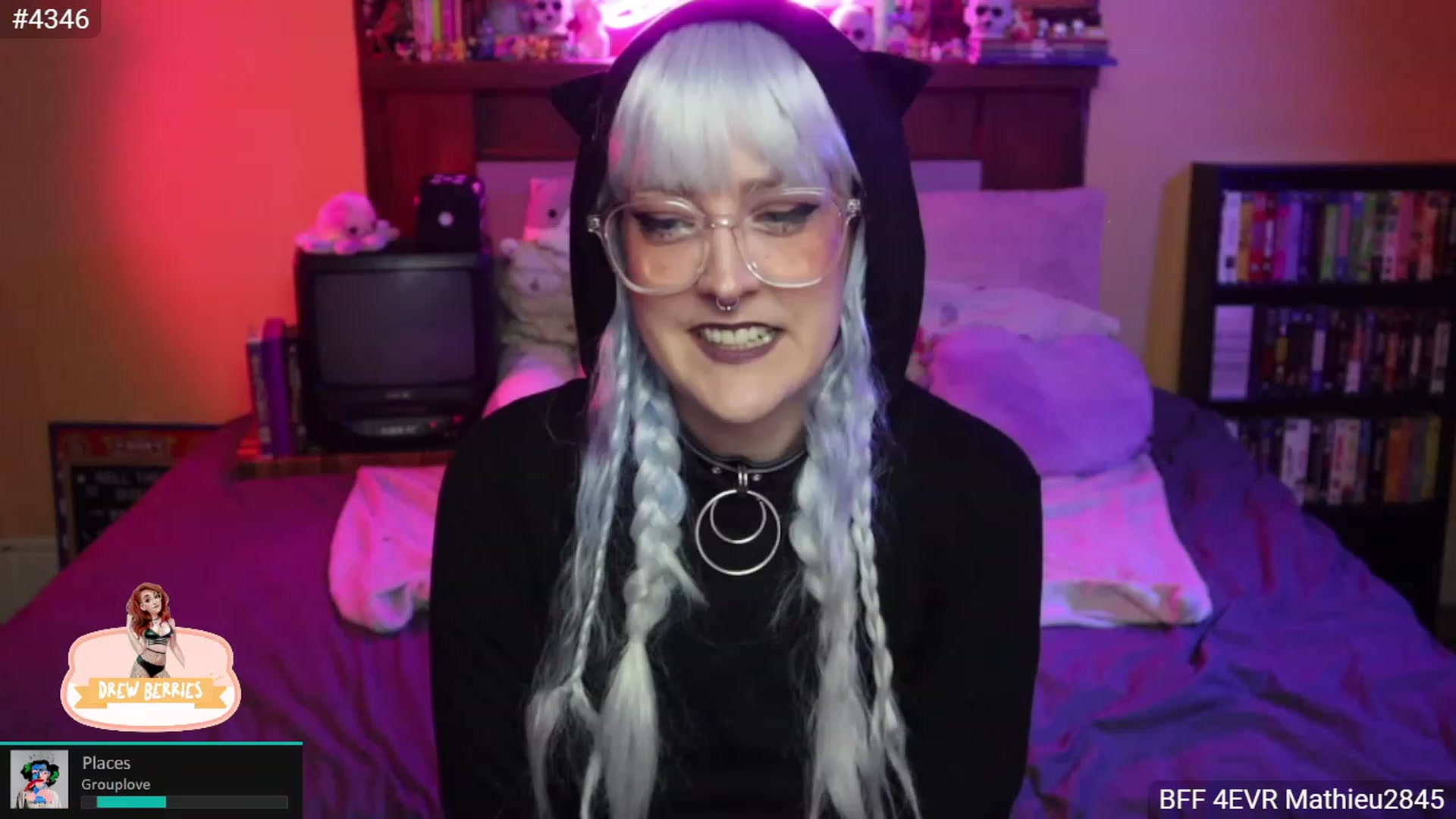 Gallery image thumbnail from DrewBerries's myfreecams stream on, 11/22/2022, 02:50 image 5 of 20