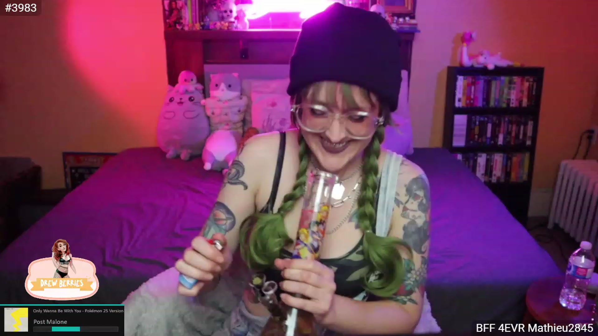 Gallery image thumbnail from DrewBerries's myfreecams stream on, 11/23/2022, 02:34 image 15 of 20