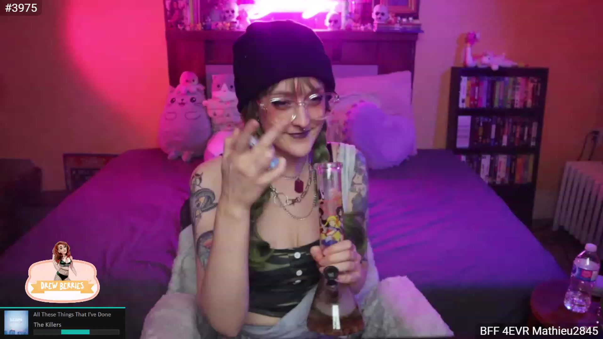 Gallery image thumbnail from DrewBerries's myfreecams stream on, 11/23/2022, 02:34 image 20 of 20