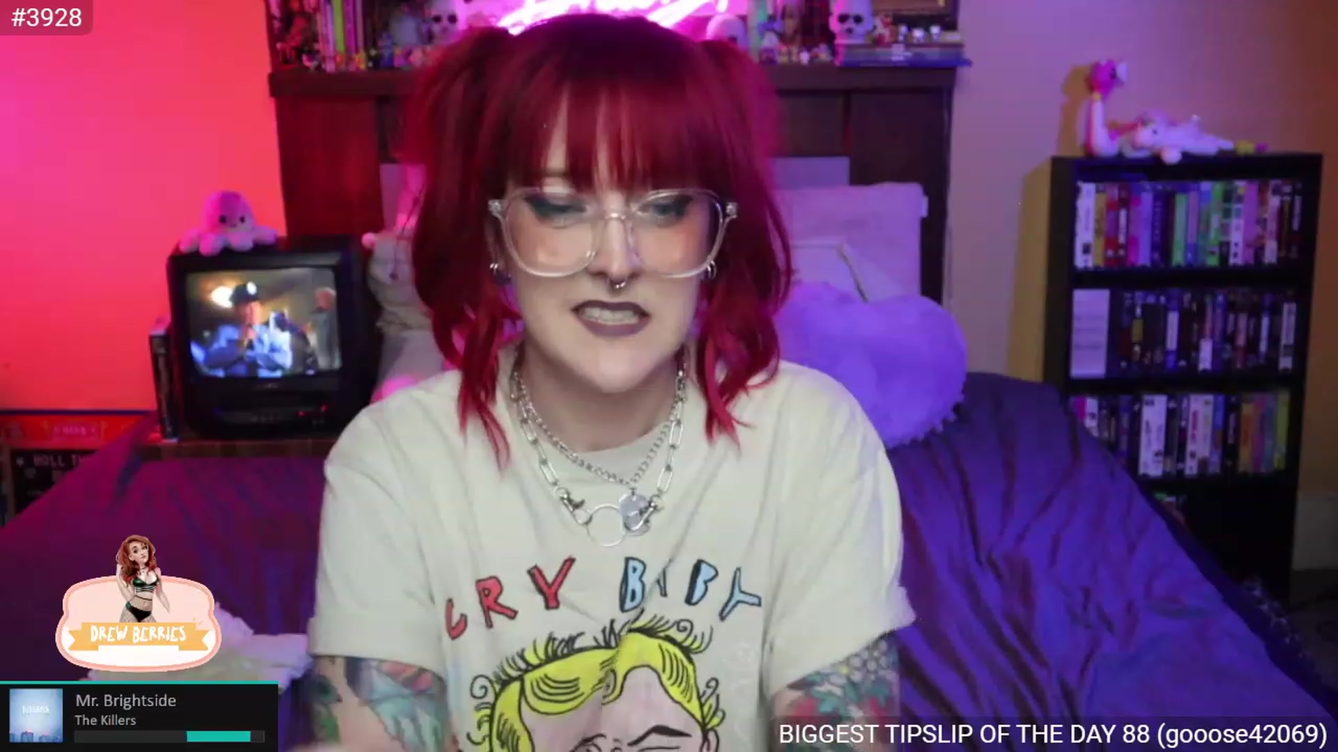 Gallery image thumbnail from DrewBerries's myfreecams stream on, 11/29/2022, 03:16 image 15 of 20