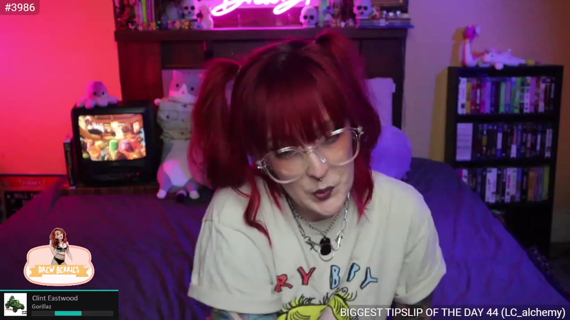Gallery image thumbnail from DrewBerries's myfreecams stream on, 11/29/2022, 03:16 image 10 of 20