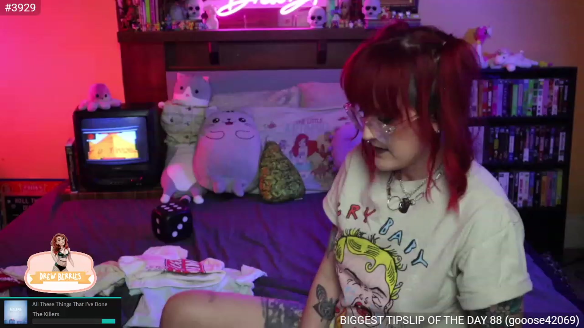 Gallery image thumbnail from DrewBerries's myfreecams stream on, 11/29/2022, 03:16 image 14 of 20