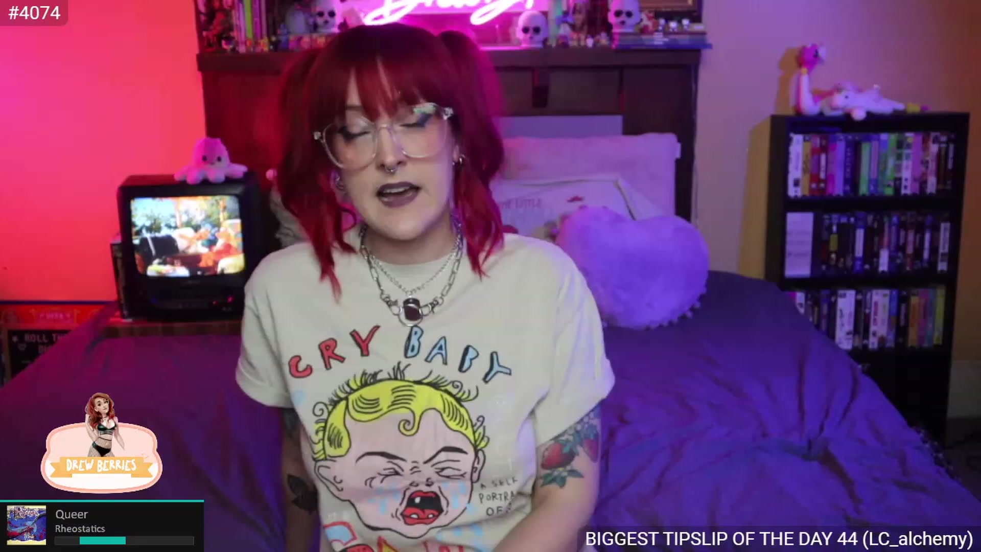 Gallery image thumbnail from DrewBerries's myfreecams stream on, 11/29/2022, 03:16 image 1 of 20
