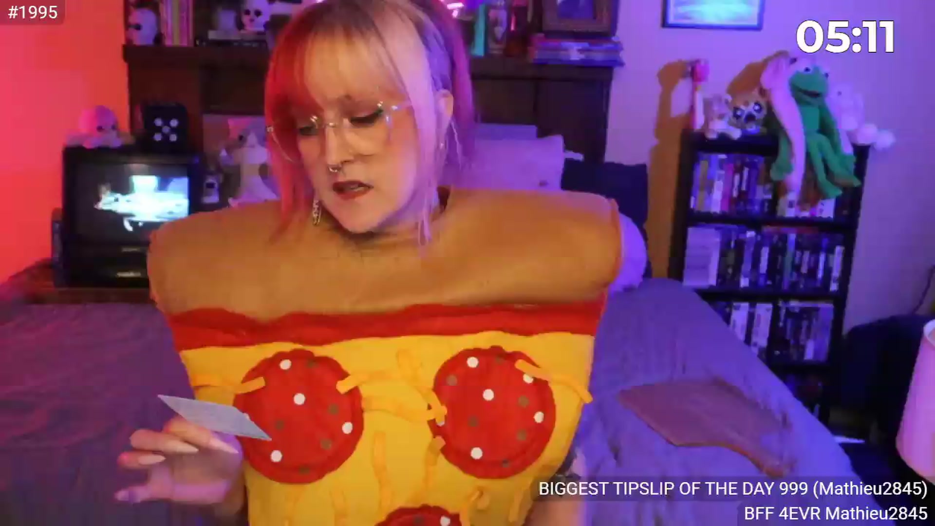 Gallery image thumbnail from DrewBerries's myfreecams stream on, 07/08/2026, 24:48 image 8 of 20