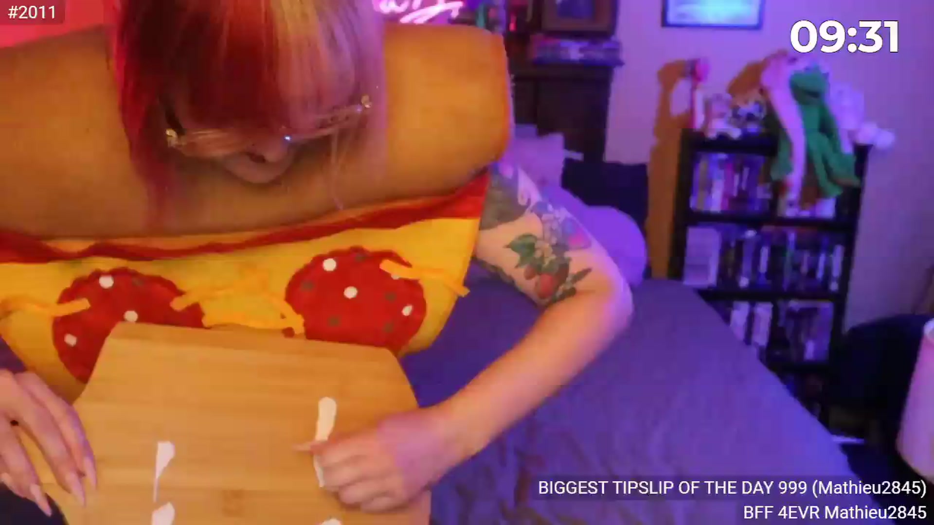 Gallery image thumbnail from DrewBerries's myfreecams stream on, 07/08/2026, 24:48 image 6 of 20