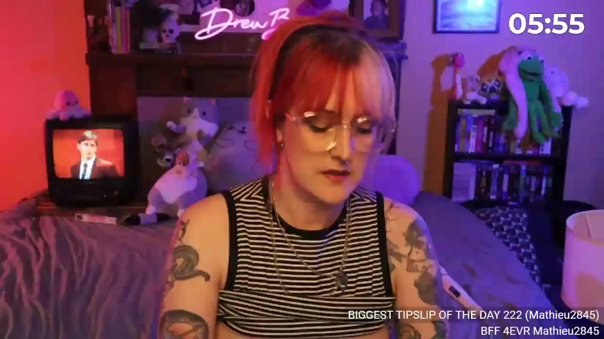 Gallery image thumbnail from DrewBerries's myfreecams stream on, 08/05/2026, 24:39 image 17 of 20