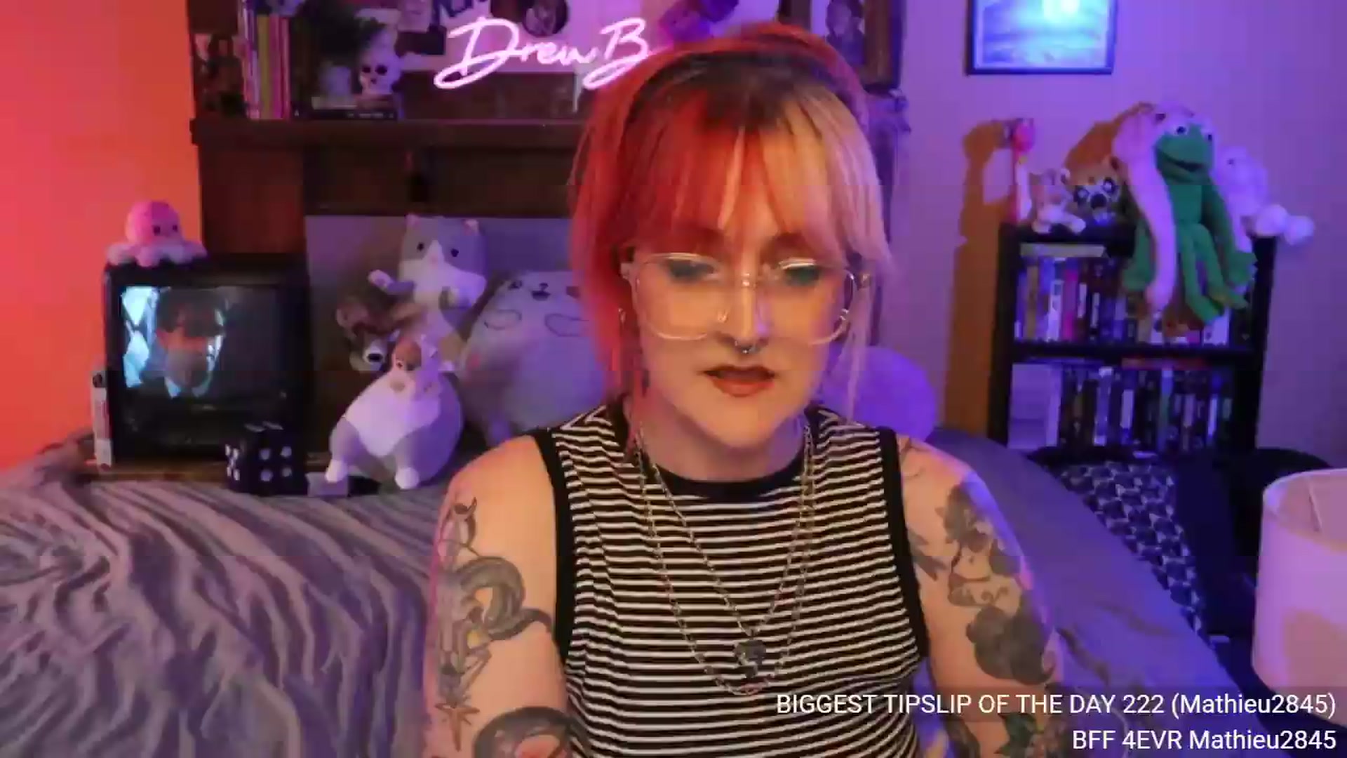 Gallery image thumbnail from DrewBerries's myfreecams stream on, 08/05/2026, 24:39 image 11 of 20