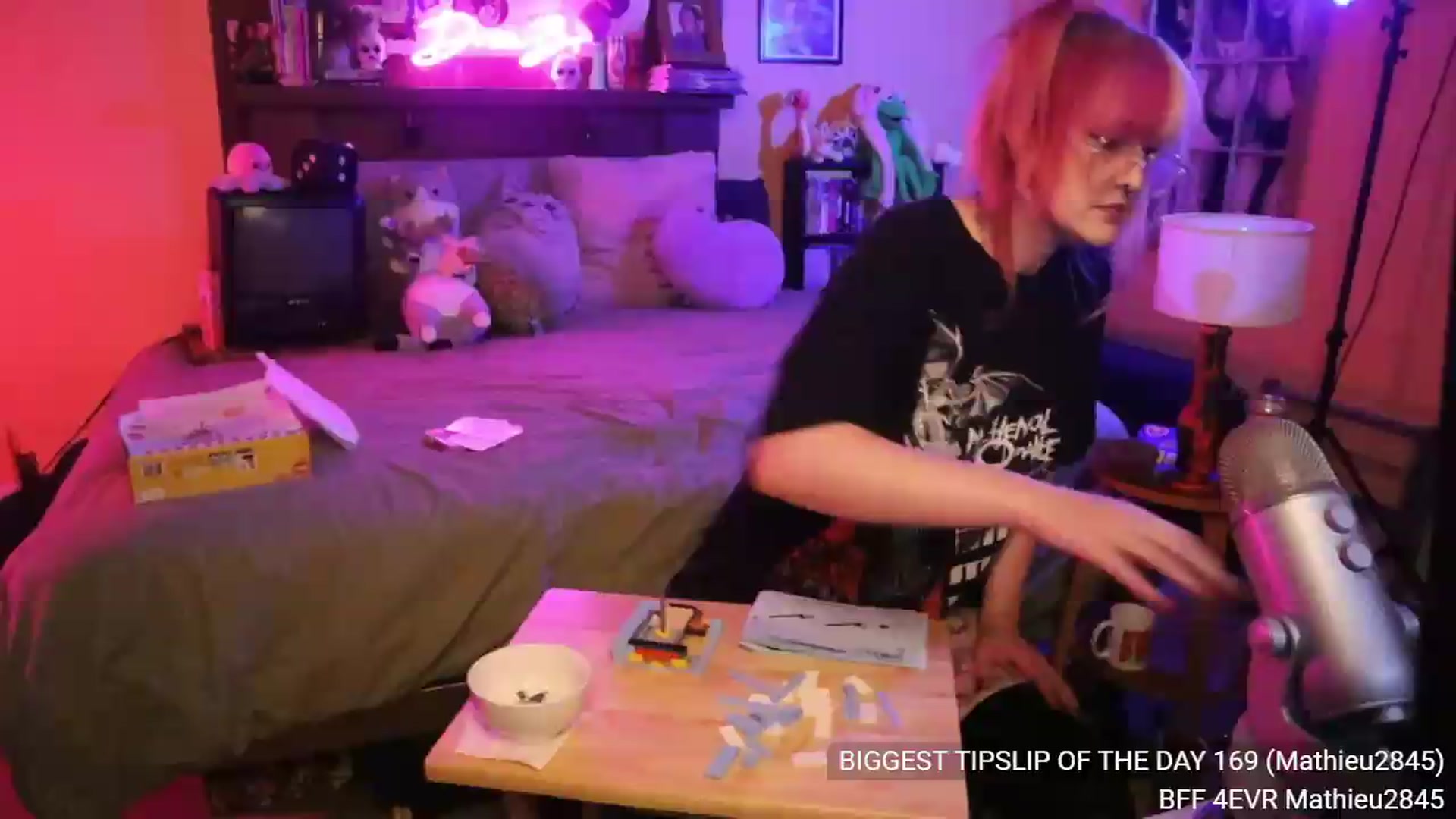 Gallery image thumbnail from DrewBerries's myfreecams stream on, 08/07/2026, 01:13 image 14 of 20
