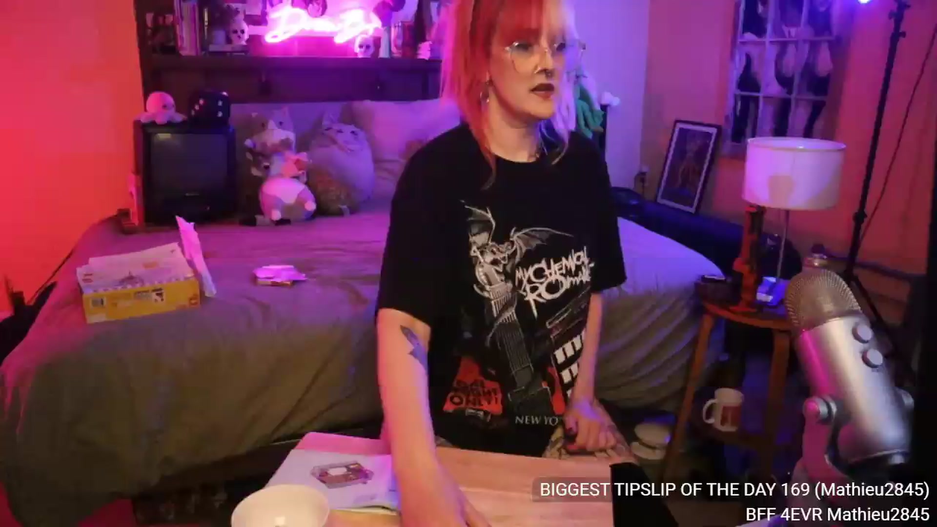 Gallery image thumbnail from DrewBerries's myfreecams stream on, 08/07/2026, 01:13 image 18 of 20