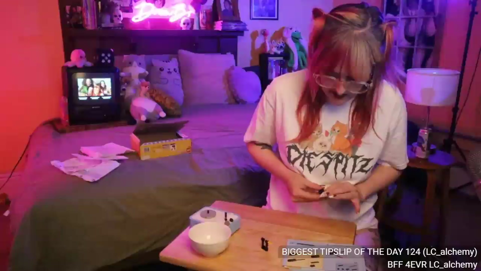 Gallery image thumbnail from DrewBerries's myfreecams stream on, 08/11/2026, 24:35 image 11 of 20