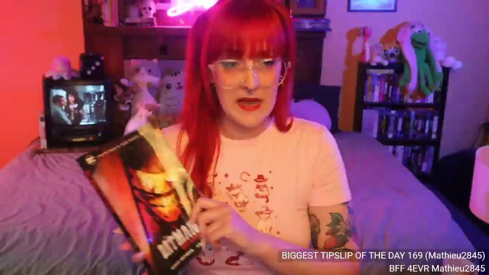 Gallery image thumbnail from DrewBerries's myfreecams stream on, 08/18/2026, 24:02 image 15 of 20