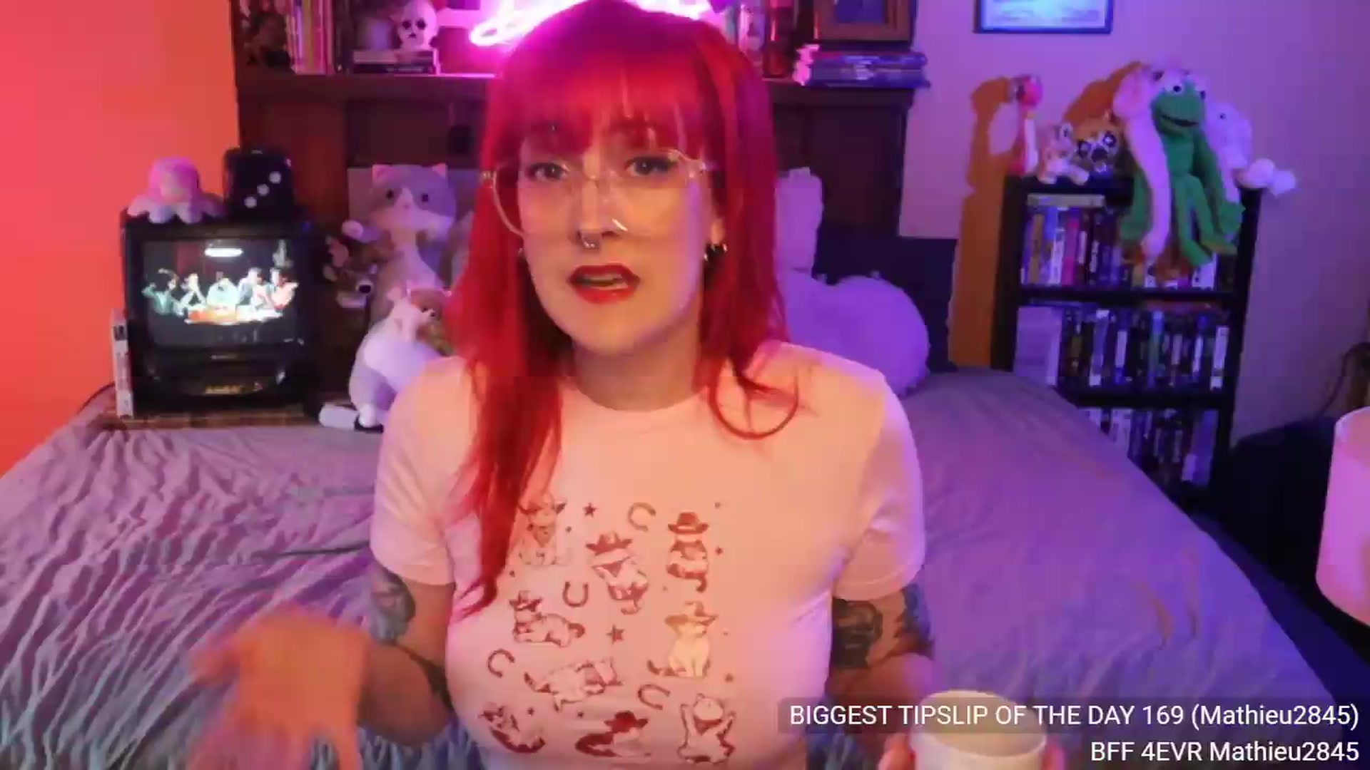 Gallery image thumbnail from DrewBerries's myfreecams stream on, 08/18/2026, 24:02 image 1 of 20