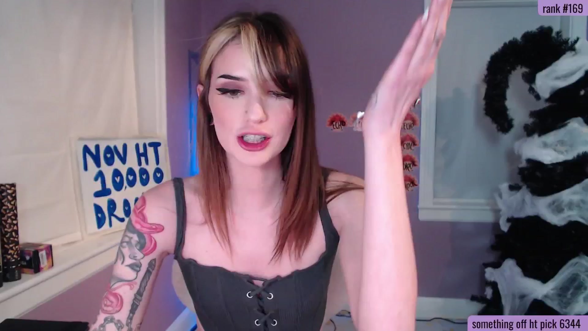 Gallery image thumbnail from DrocksAriel's myfreecams stream on, 11/06/2025, 04:52 image 2 of 20